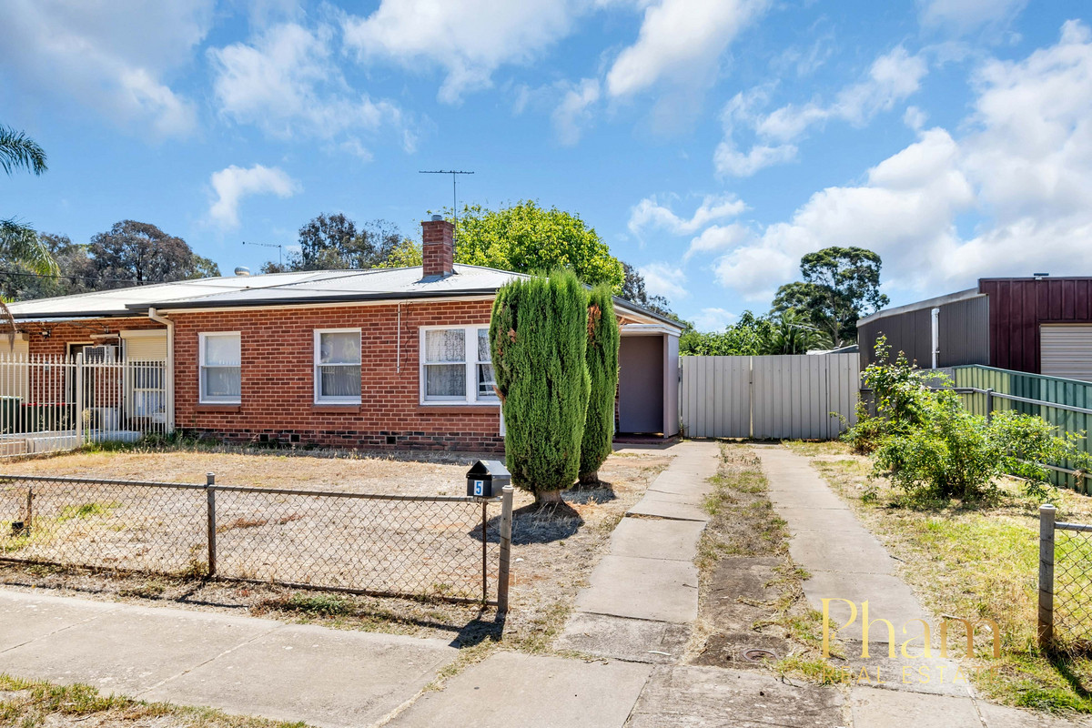 Residential for sale in Salisbury North, 5 Chamberlain Street, Salisbury North SA 5108, 458 m²