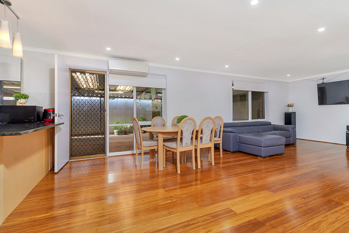 Residential for sale in Parafield Gardens, 5 Daisy Court, Parafield Gardens SA 5107, 738 m²