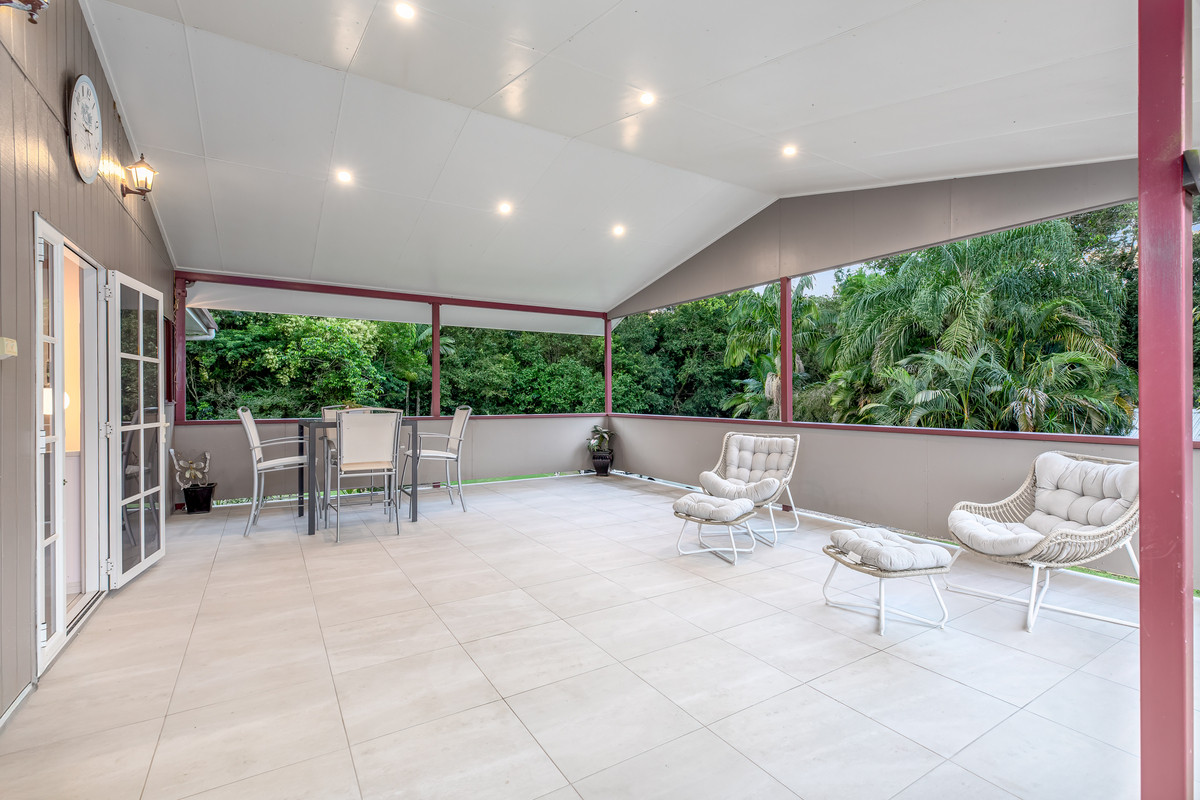 Dual Living - 2.5 Acres - Permanent Water