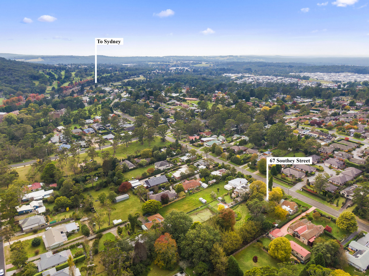 A rare large 3007m2 block with option for a further 4047m2 block adjoining.