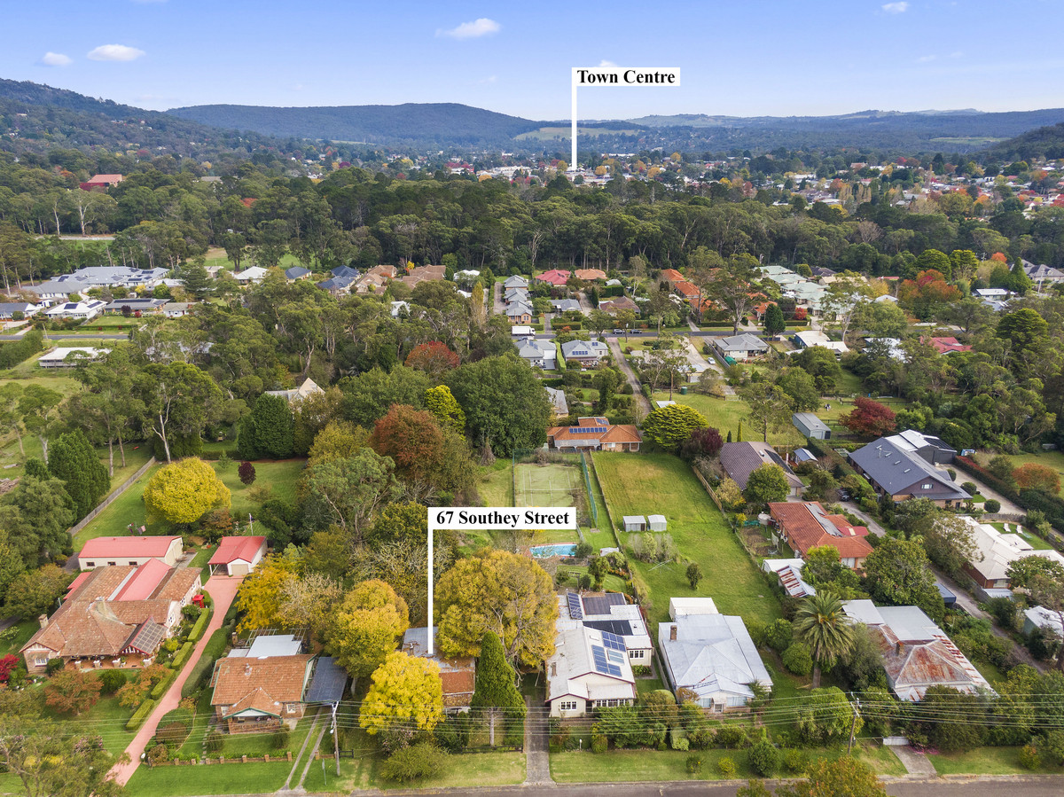 A rare large 3007m2 block with option for a further 4047m2 block adjoining.