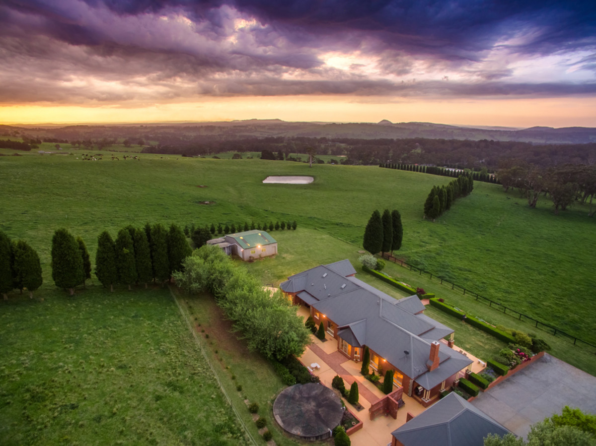 Cardington Park  -  Two homes, Superb basalt acreage, prime Bowral location
