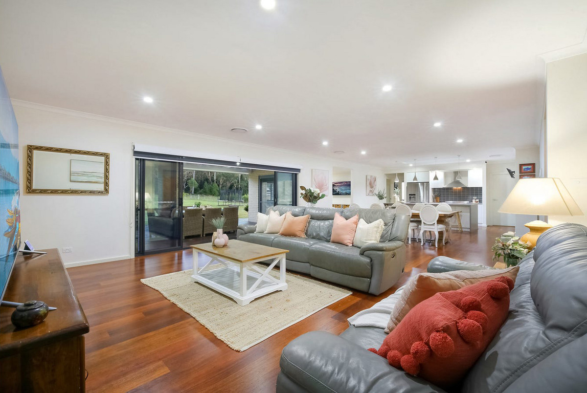 Executive style, Luxury Living with Space, Privacy & Quality