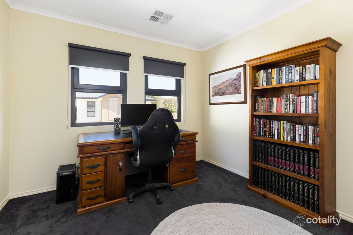 Contemporary 3-Bedroom Townhouse – Ridgehaven