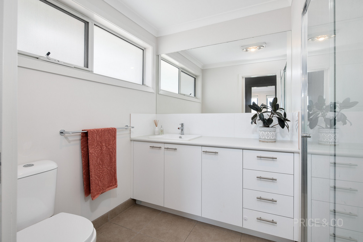 Modern Family Living in a Quiet, Convenient Dalyston Pocket