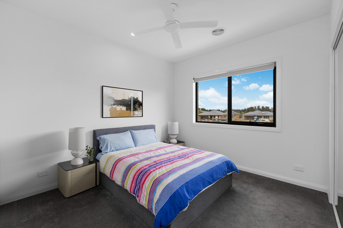 Modern Comfort Close To Town