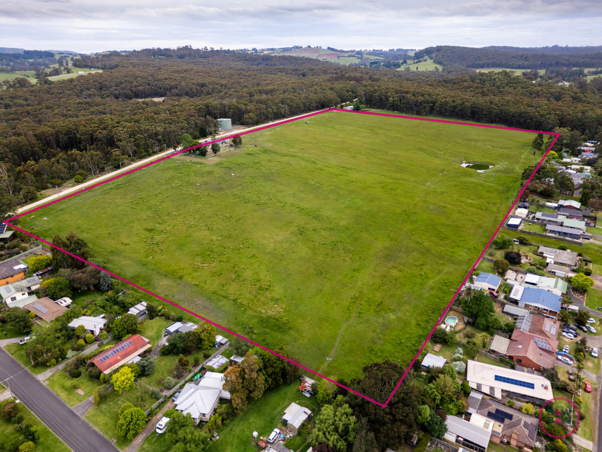 Your Dream Lifestyle Awaits - 4,000m²+ Lots with Breathtaking Rural Views