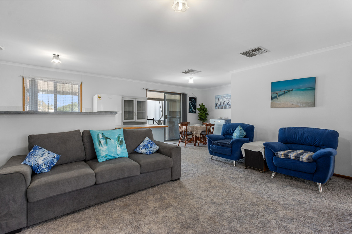 Residential for sale in Wallaroo, 5 Bingo Street, Wallaroo SA 5556, 1210 m²