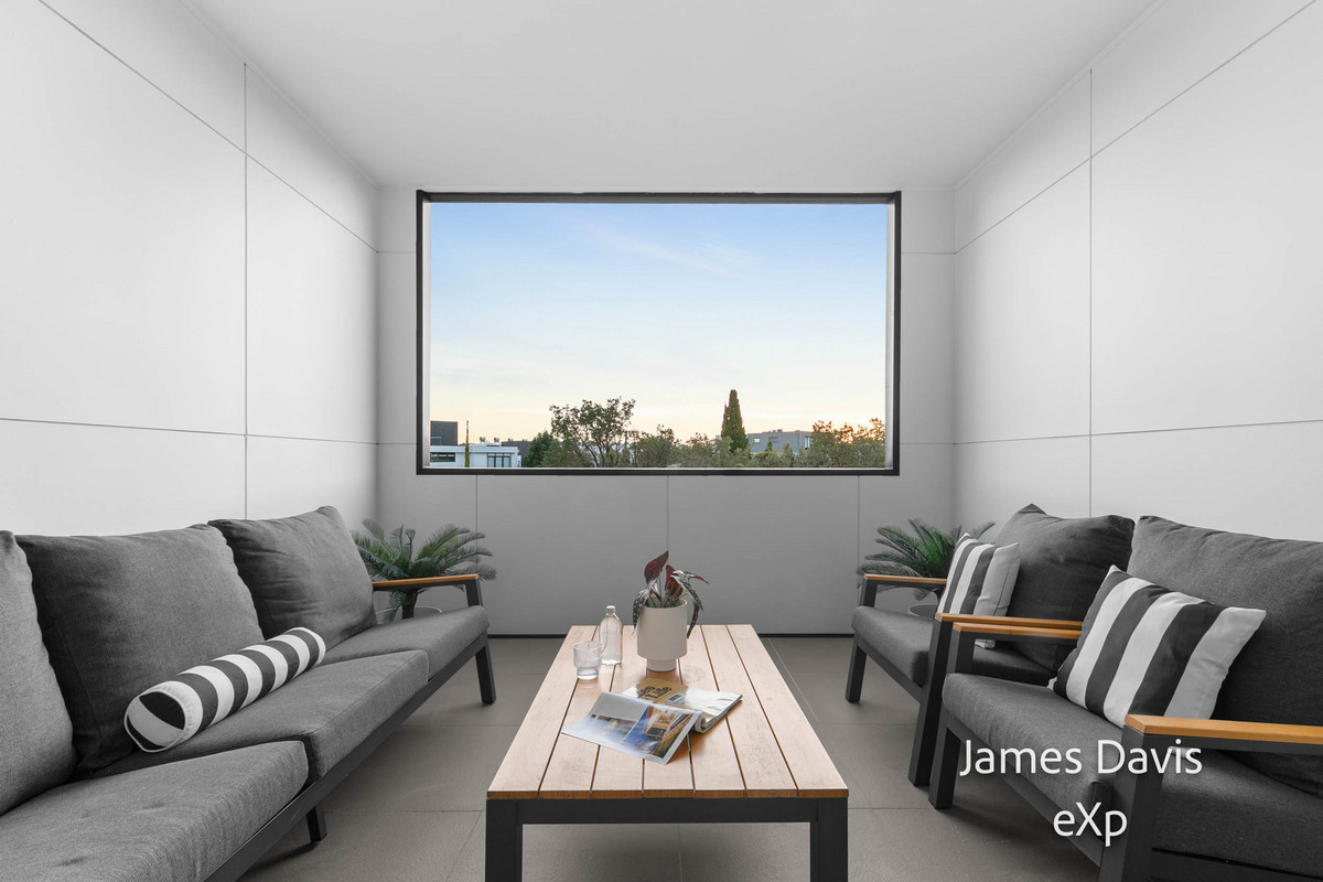 Private Sale - $900,000 to $950,000