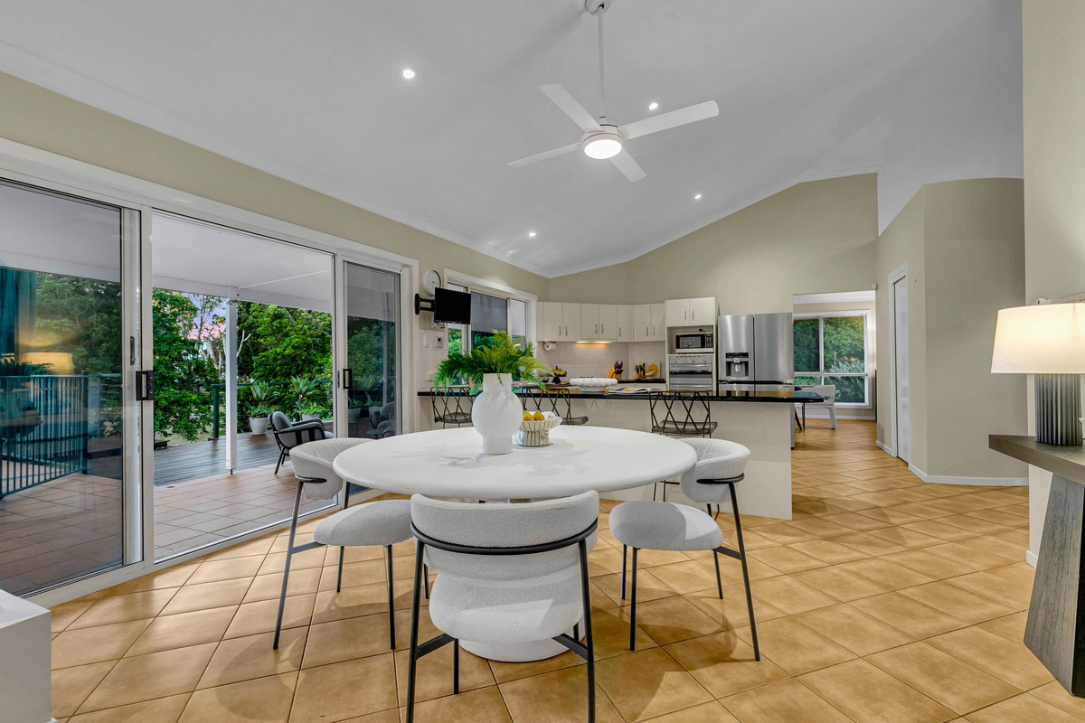 Contract Crashed !! Great Opportunity-  Open Sat  12.15pm