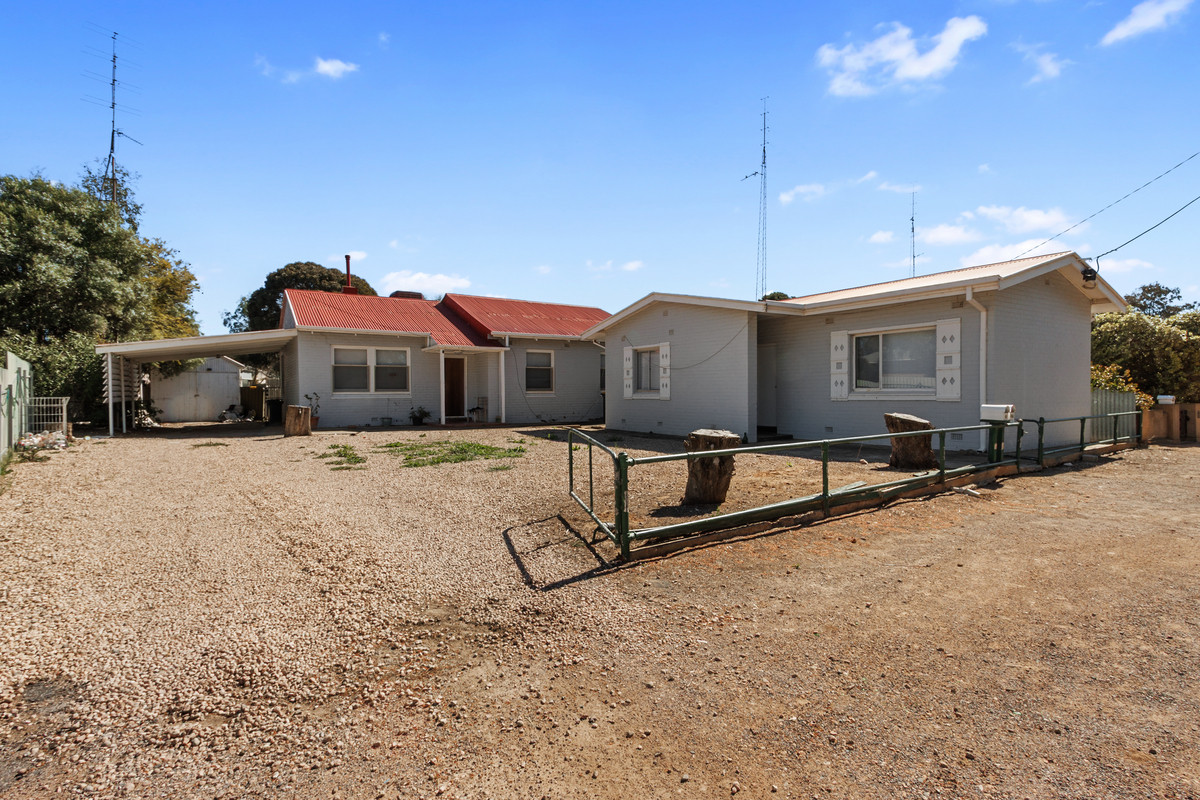 Residential for sale in Kadina, 49 Doswell Cr, Kadina SA 5554
