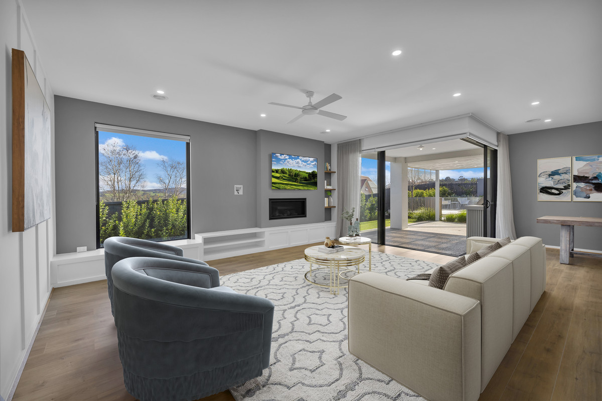 Luxury Living with Resort-Style Entertaining