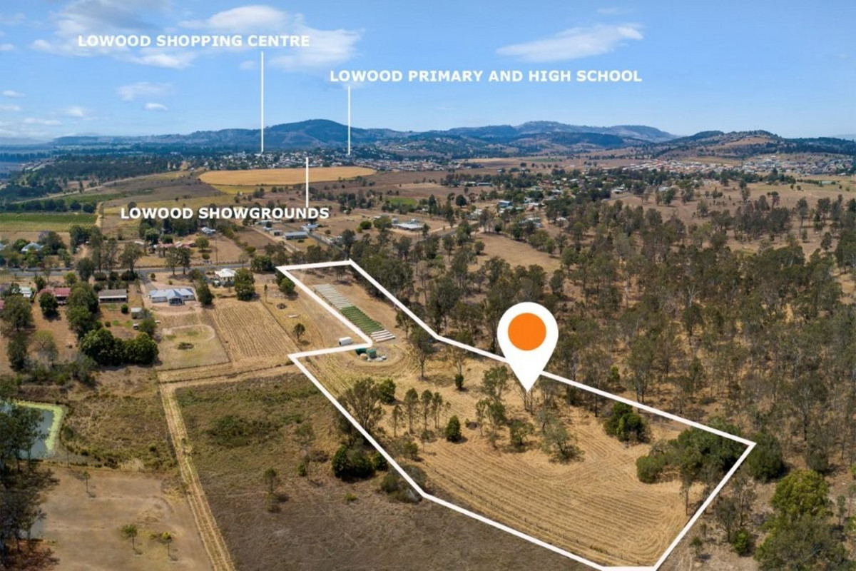 Rare Lifestyle Acreage with Endless Potential