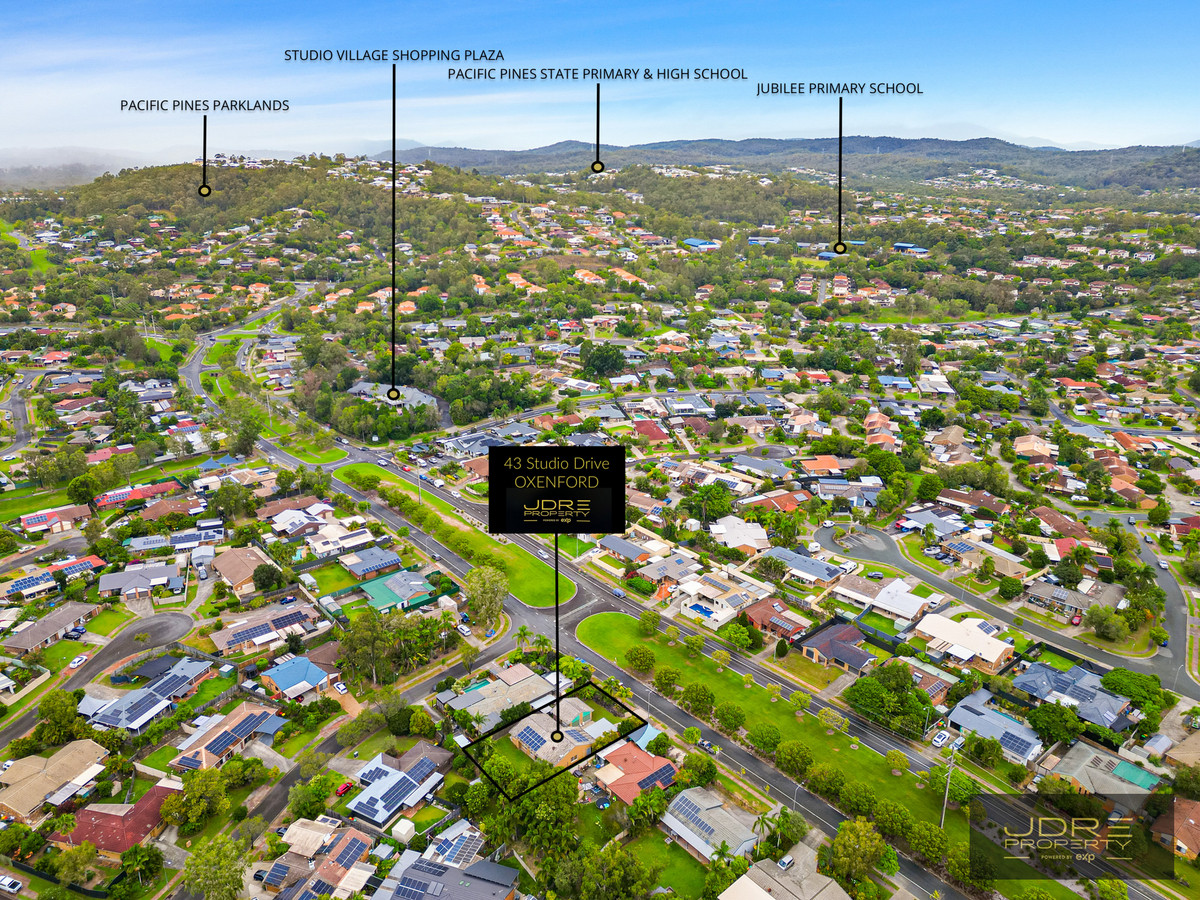 Rare Dual Income or Dual Living Opportunity in Superb Location!