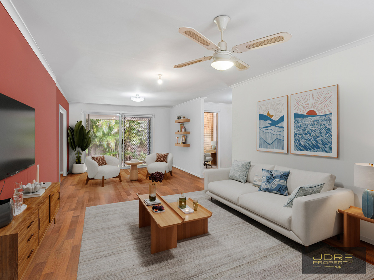 Rare Dual Income or Dual Living Opportunity in Superb Location!