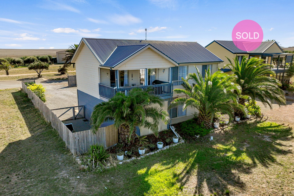 SOLD bt TIM & SARB of eXp Reatly