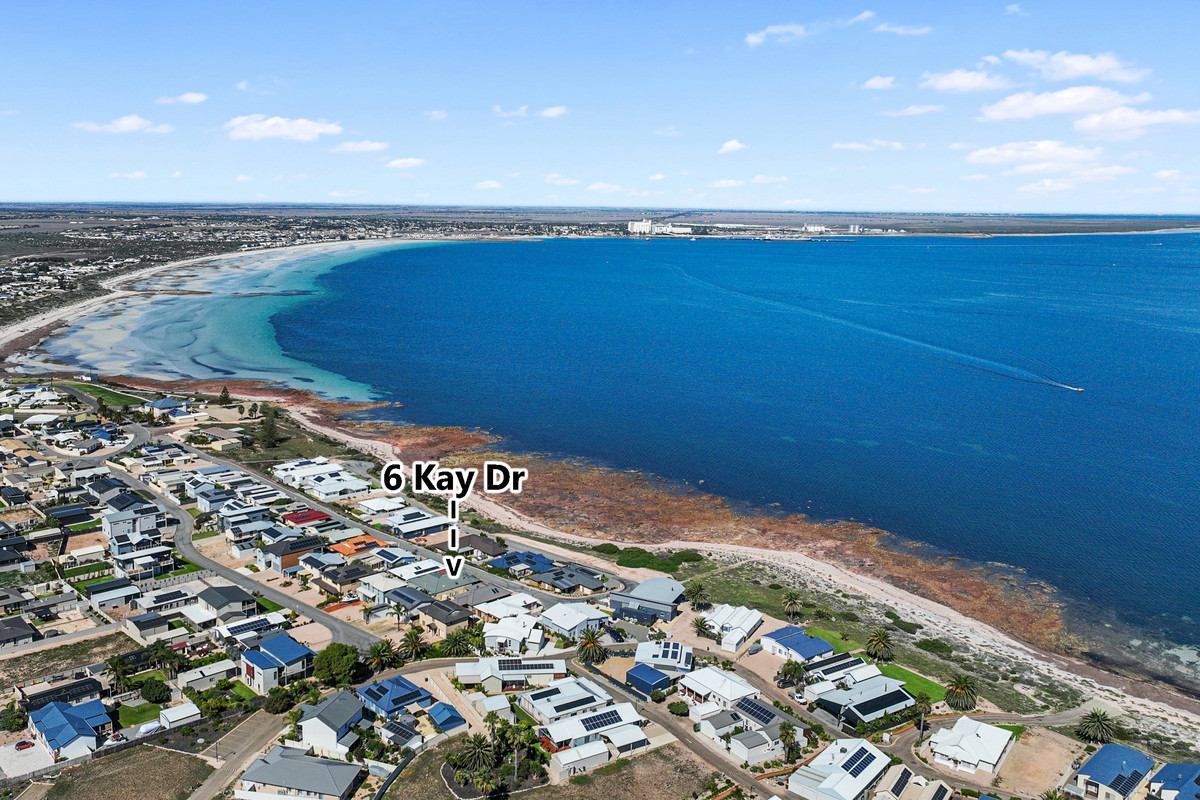 Coastal lifestyle with views across the bay
