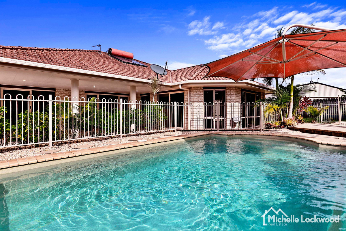 Family Living Made Easy – Pool, Solar & Prime Location!