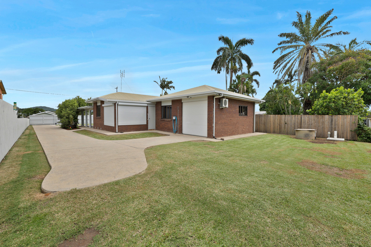 Residential for sale in Glenella, 8 Davey Street, Glenella QLD 4740, 1012 m²
