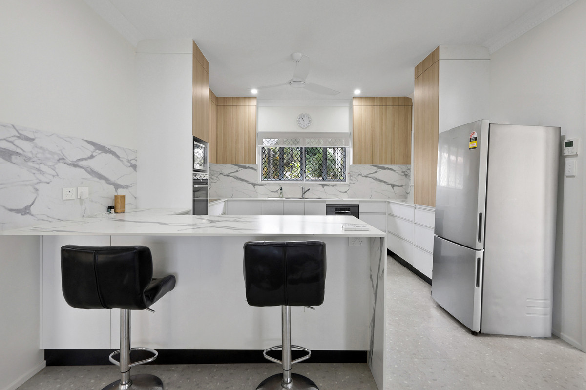 Unique Opportunity ...Dual Living Option...Or rental Income from self Contained Separate Floorplan