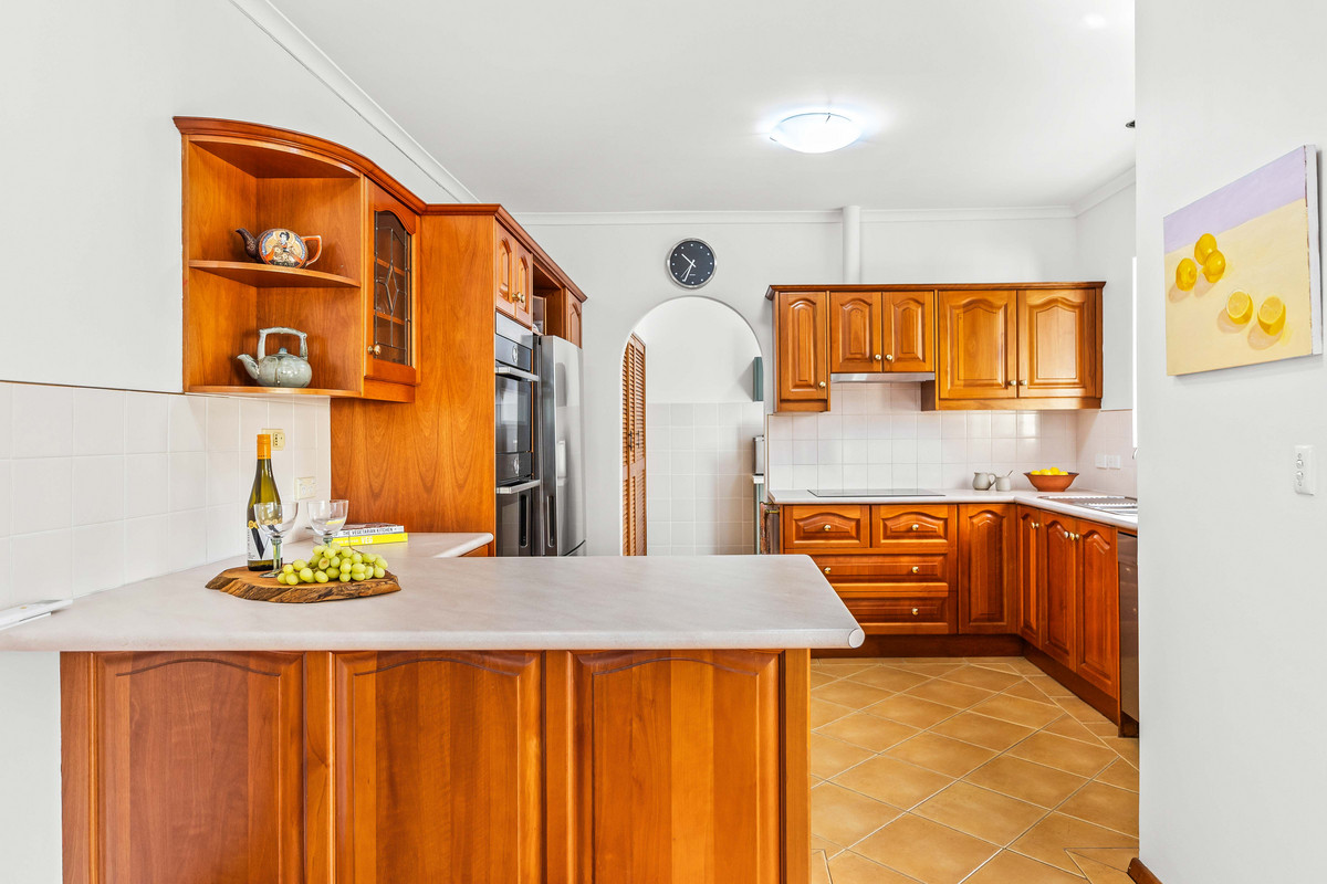 Family Living on 1,151sqm Approx. with Pool, Solar & Future Potential