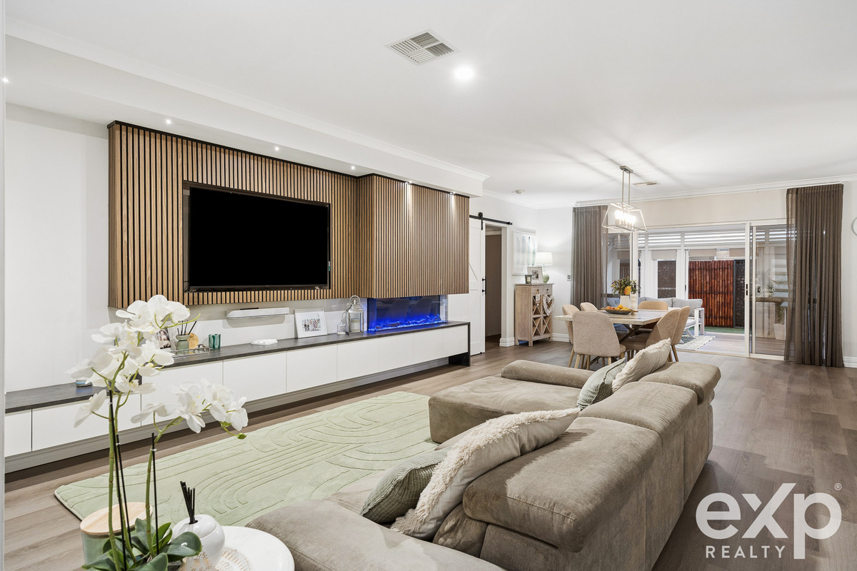 Coastal Elegance Designed for Entertaining + Pool