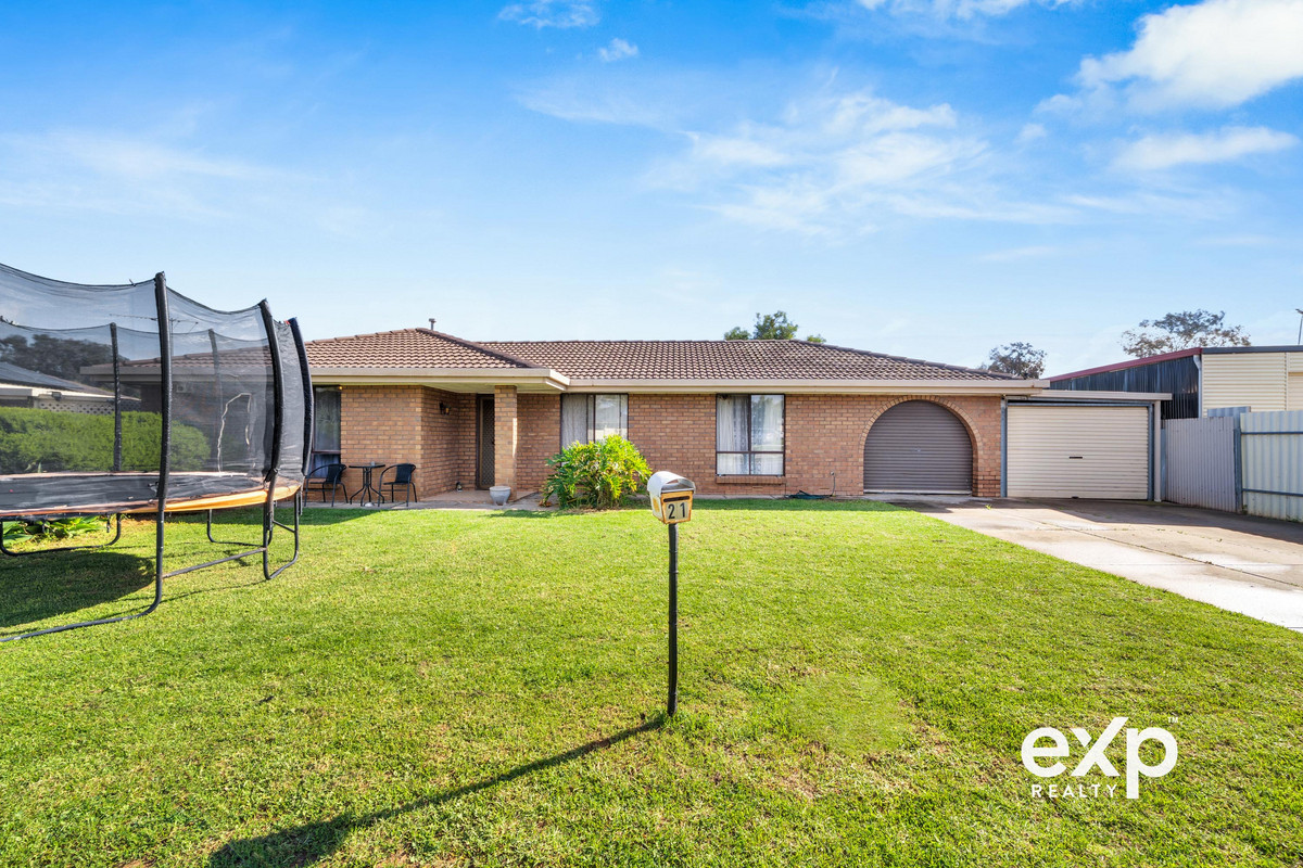 INSPECT SATURDAY 25/7 - 11:20AM - Affordable Family Home with Subdivision Potential (S.T.C.C) - 710m2 allotment (approx.)