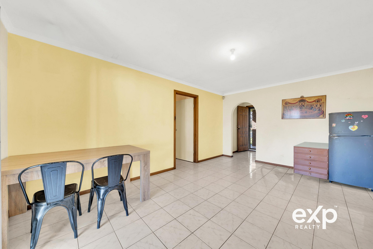 INSPECT SATURDAY 25/7 - 11:20AM - Affordable Family Home with Subdivision Potential (S.T.C.C) - 710m2 allotment (approx.)