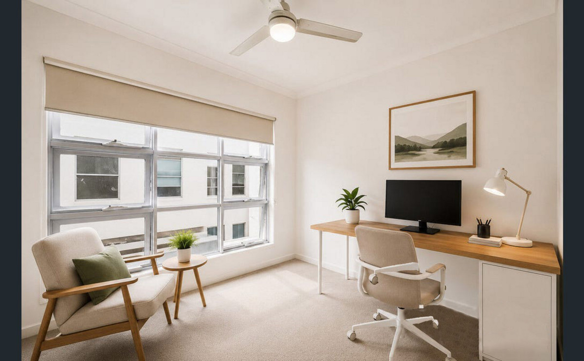 Family Townhouse with Playground, Gym & Reserve Backing | Helensvale