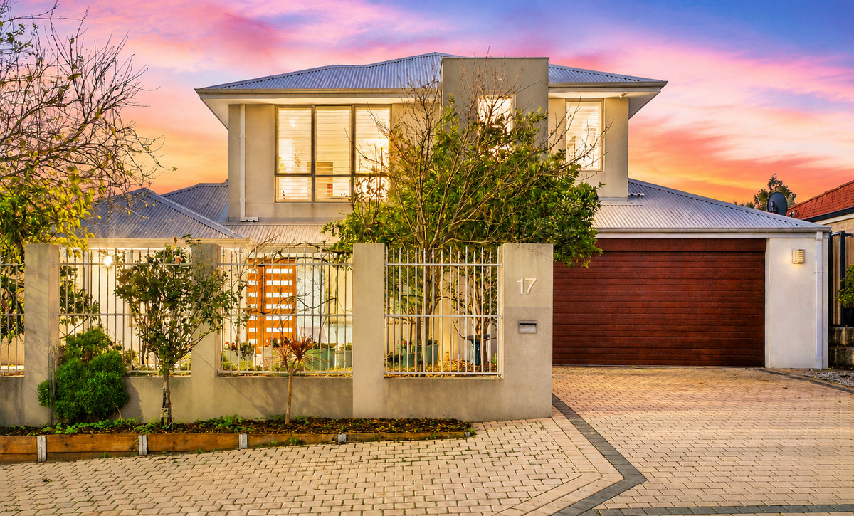 Under Offer with Naomi