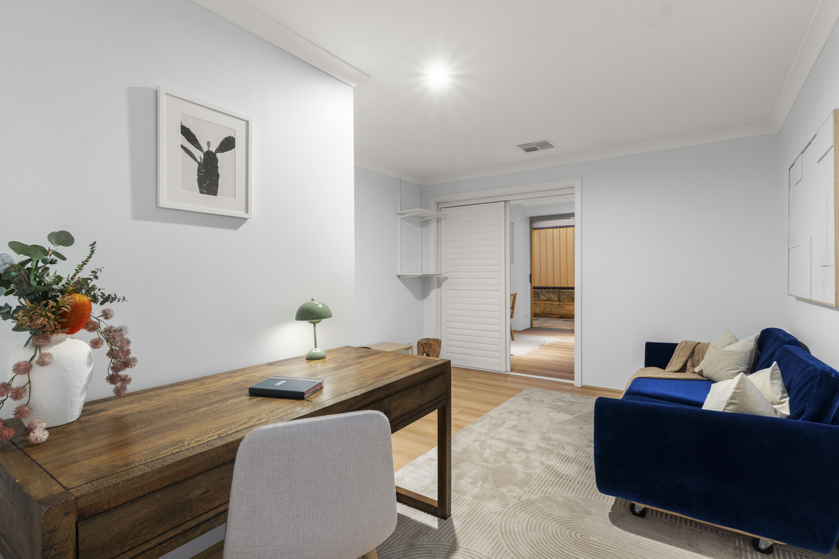 Under Offer with Naomi