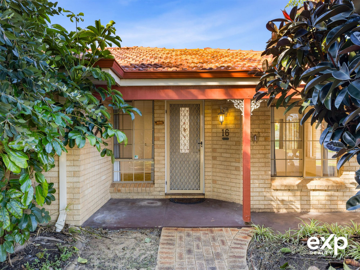 Relaxed Family Living in a Peaceful Pocket – Large Block, Perfect Location = Aussie Dream