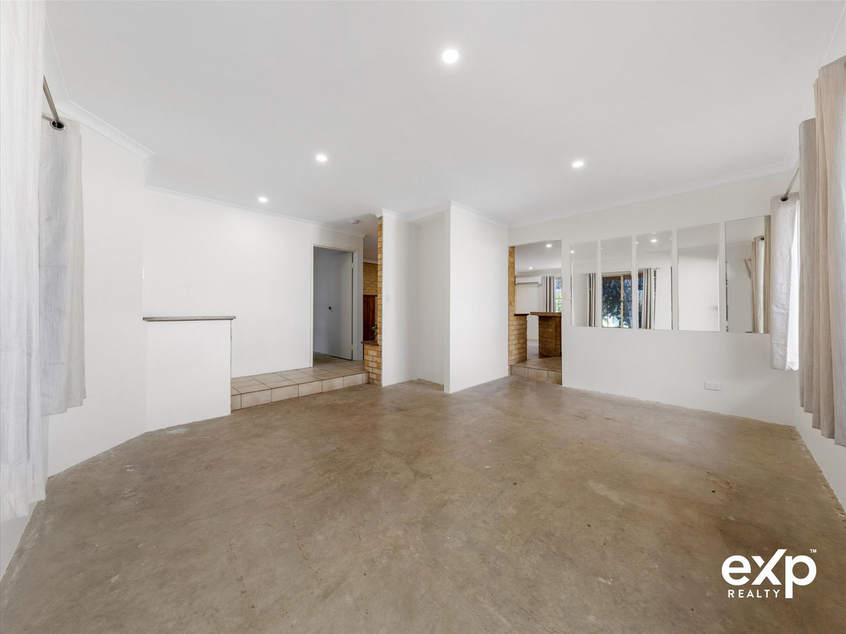 Relaxed Family Living in a Peaceful Pocket – Large Block, Perfect Location = Aussie Dream
