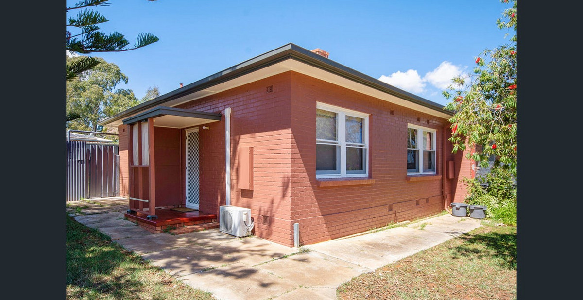 Rare SMSF Opportunity on Approx. 685sqm Corner Allotment Across the School