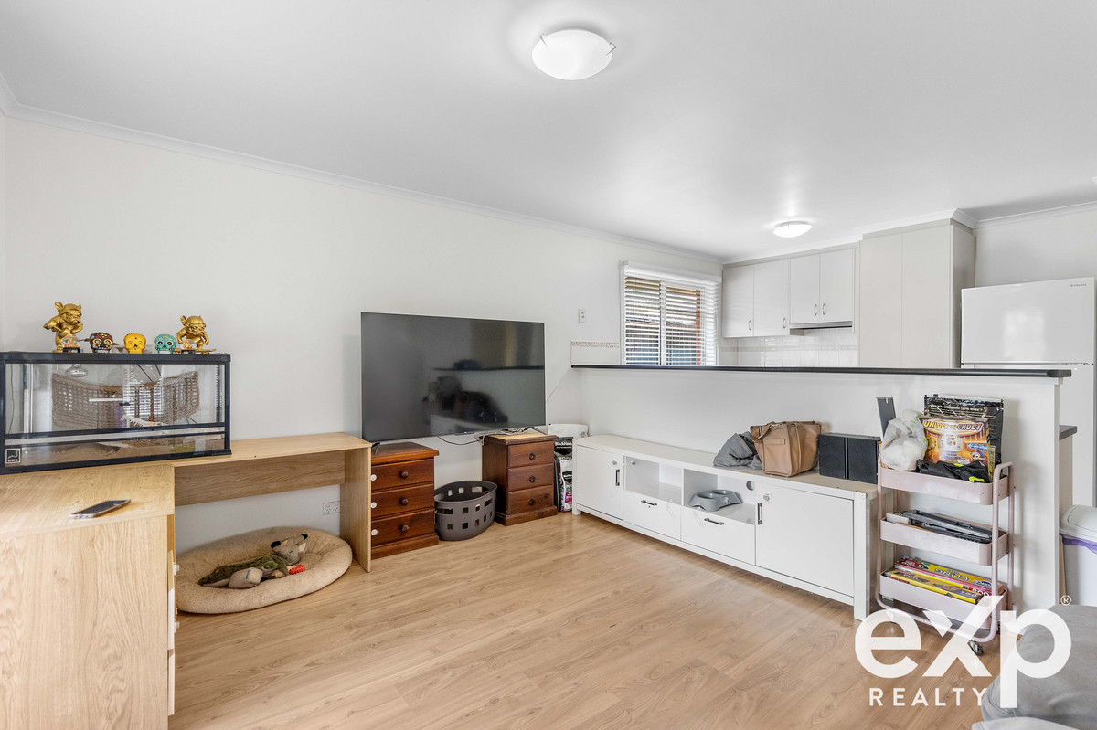 Spacious Family Living with Flexible Floorplan
