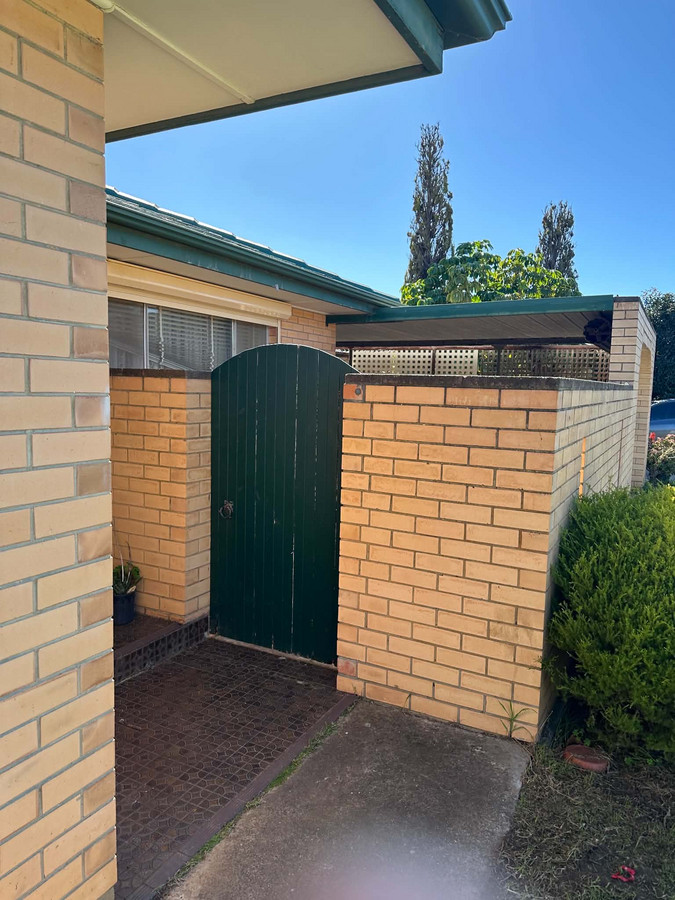 Freshly Renovated Home with Massive Workshop, Dual Driveway & Approx. 710sqm