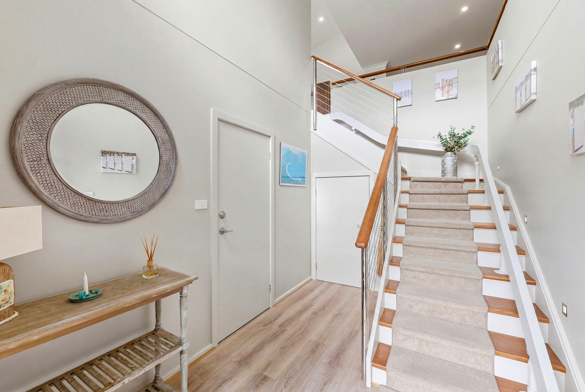 Prestigious Figtree Bay Estate - Family Home