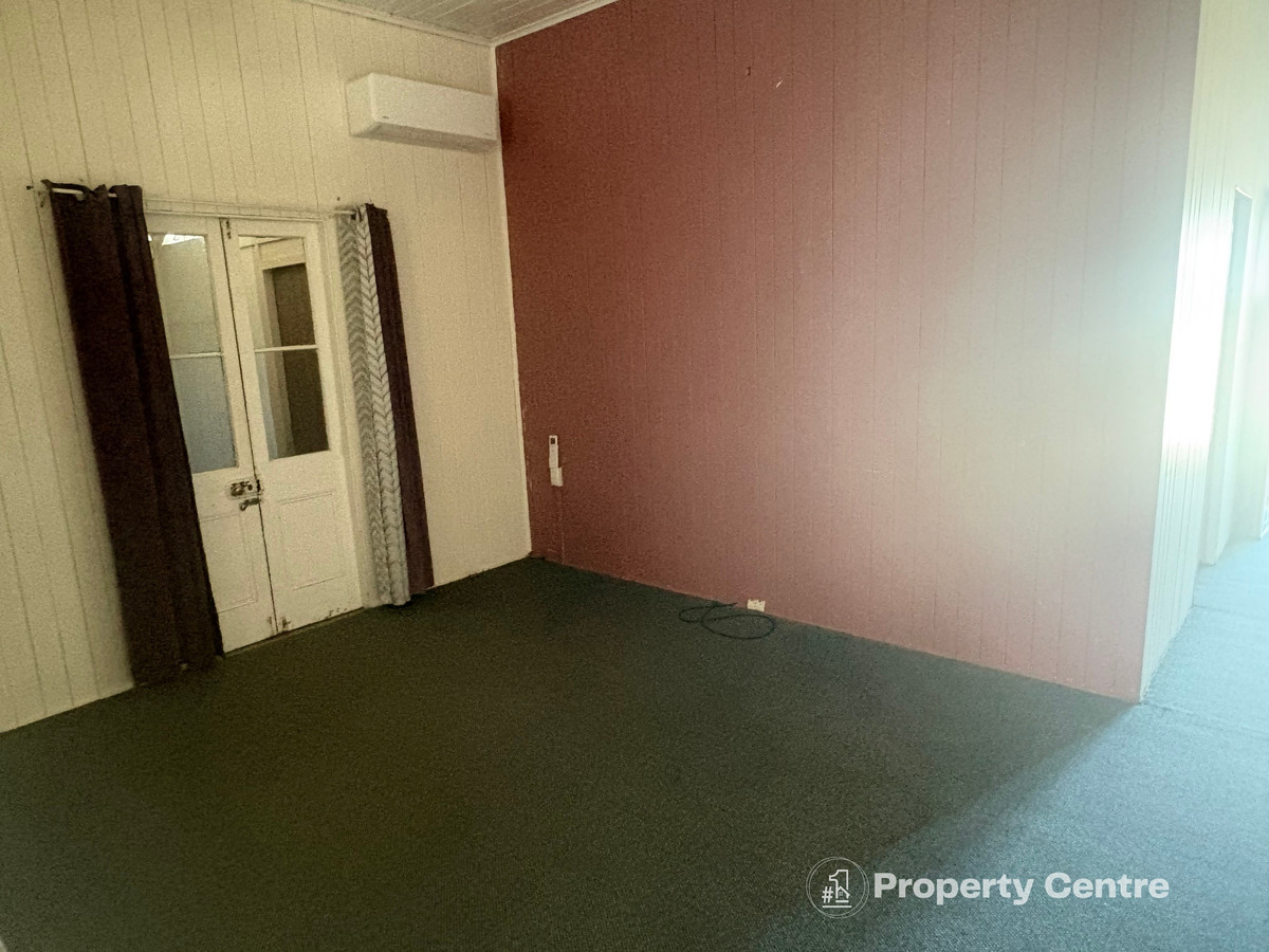 18 Acres Close to Dalby – Space, Privacy & Potential