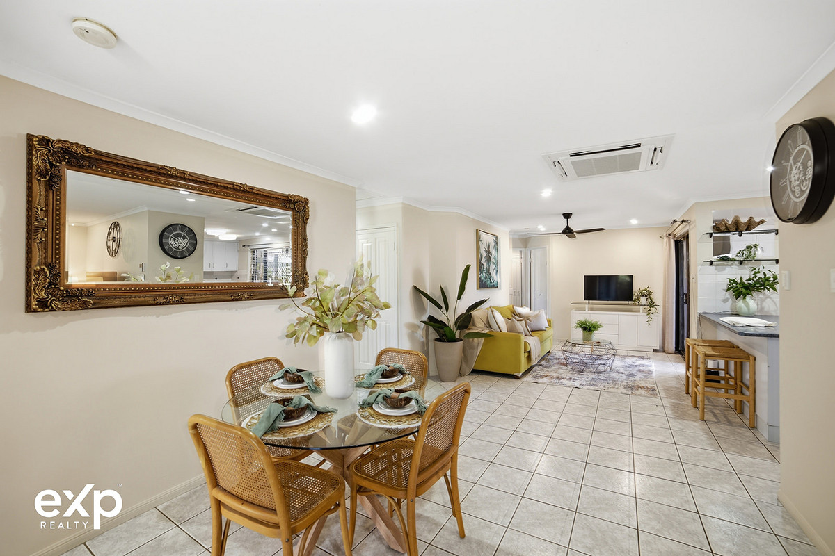 COASTAL LIVING, SPACE TO SPREAD OUT & A HOME DESIGNED TO ENJOY