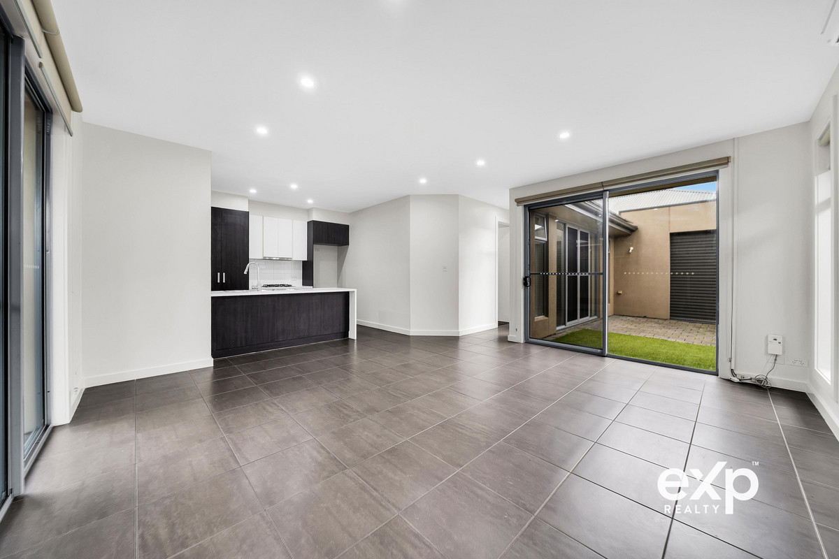 Modern Family Living with Premium Features & Exceptional Convenience