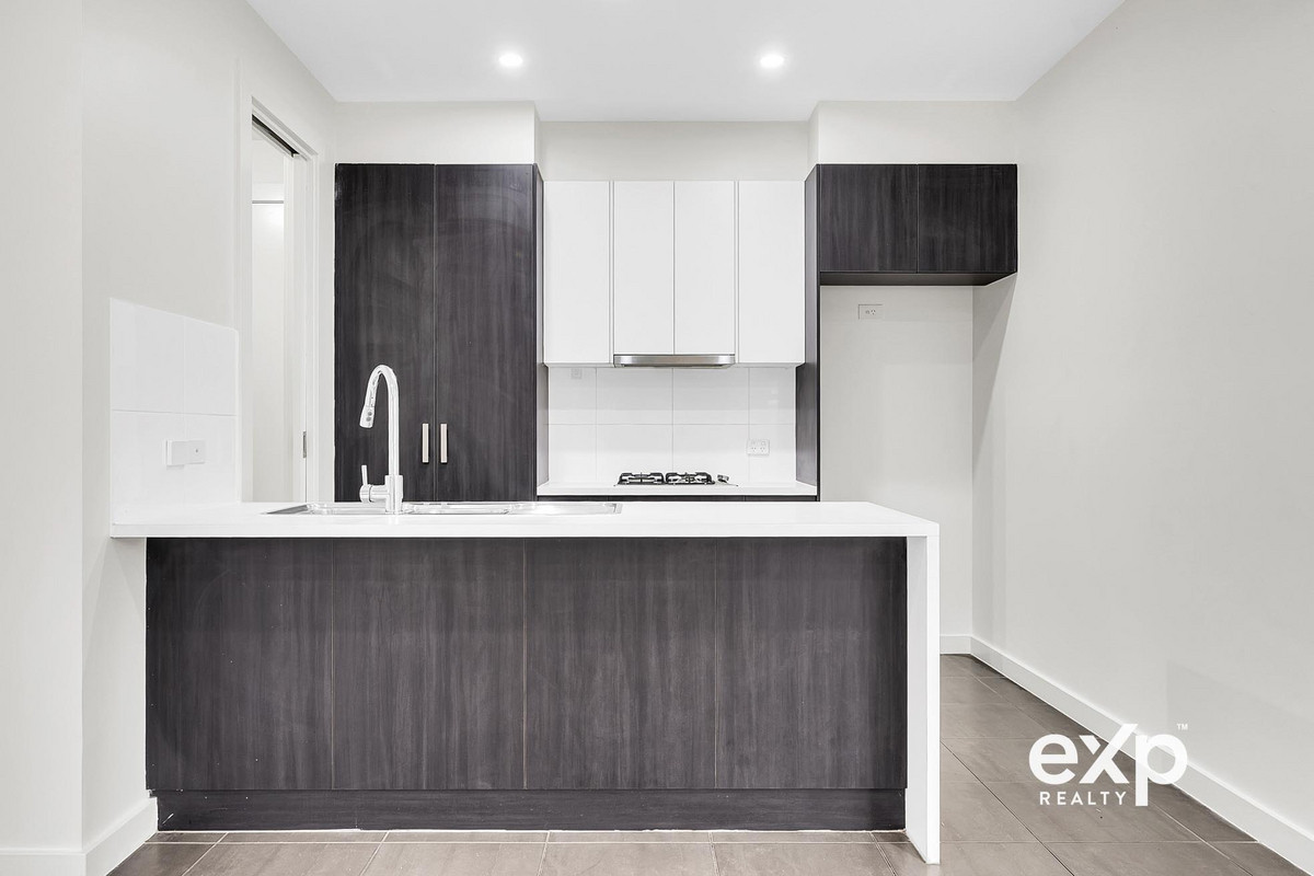 Modern Family Living with Premium Features & Exceptional Convenience