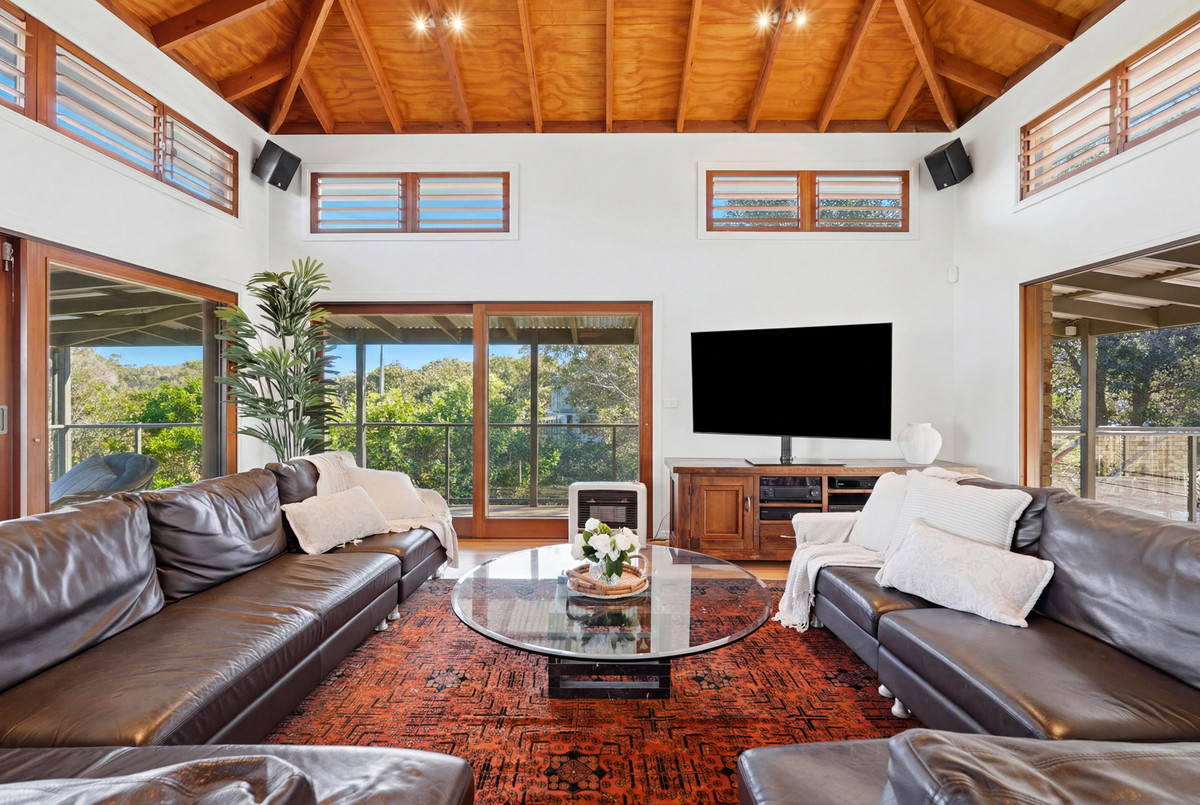 Rare Absolute Beachfront Sanctuary - Direct Beach Access