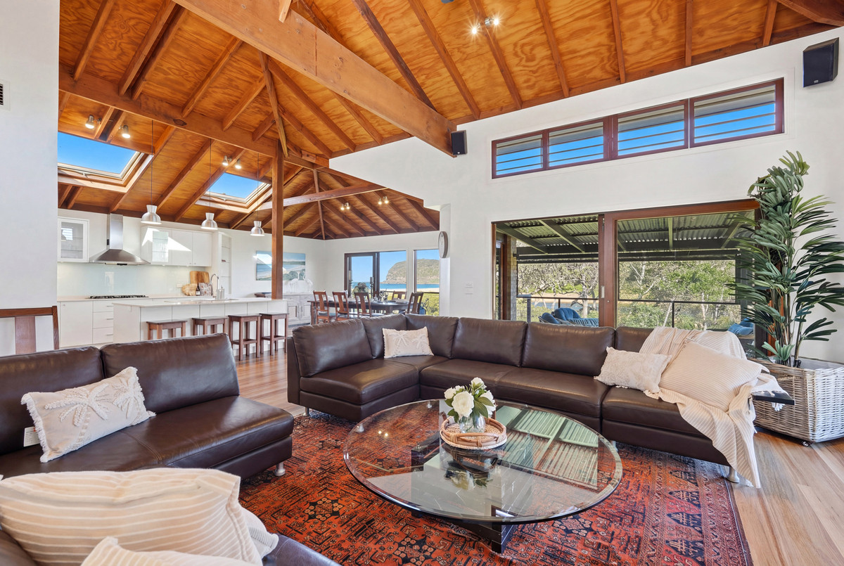 Rare Absolute Beachfront Sanctuary - Direct Beach Access