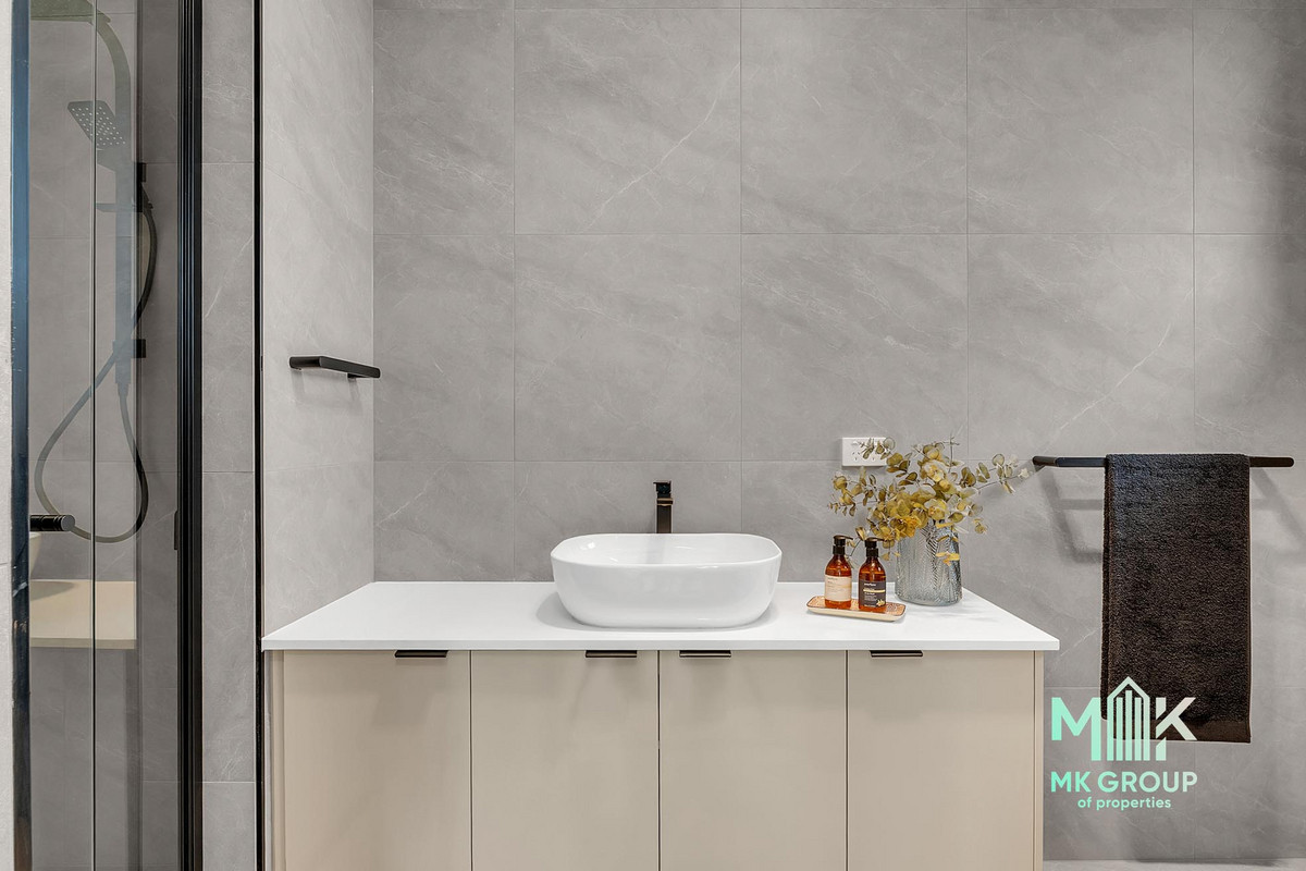 "Modern Family Living Starts Here – Brand New & Beautifully Built"