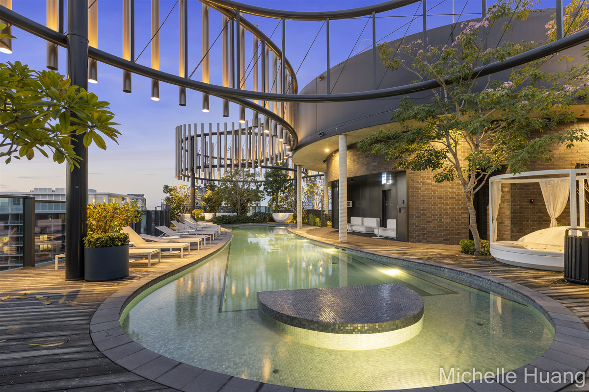 Luxury, Lifestyle and Location at The Standard by Aria - Residence 2005