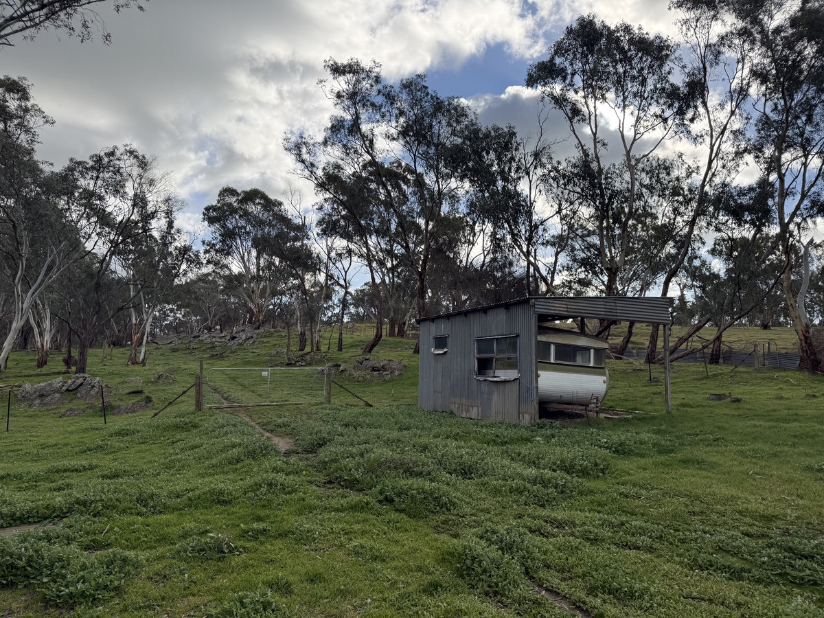 Land for sale in Mount Mckenzie, 219 Sugar Loaf Hill Road, Mount Mckenzie SA 5353, 6 ha