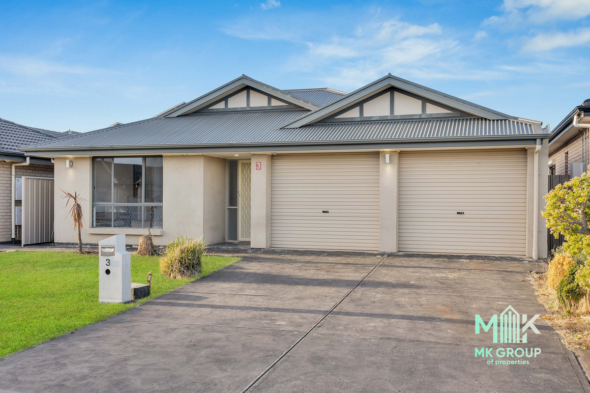 Renovated, Spacious & Built for Entertaining — A Rare Find in Parafield Gardens.