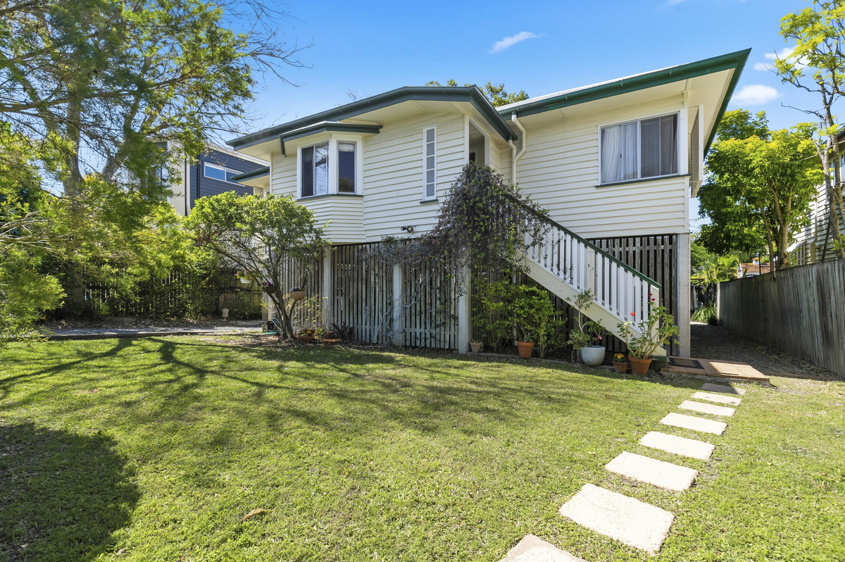 Residential for sale in Yeronga, 30 Oriel Road, Yeronga QLD 4104, 426 m²