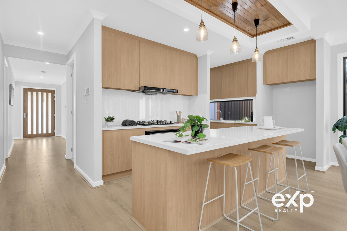 Stunning Brand-New Family Home with Sunroom & Multiple Living Spaces – First Home Owner Grant Available (Eligibility Criteria Apply)