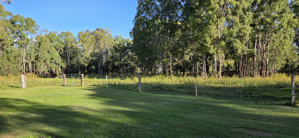 Country Charm on Over 8 Acres – Just a Short Drive from Hervey Bay